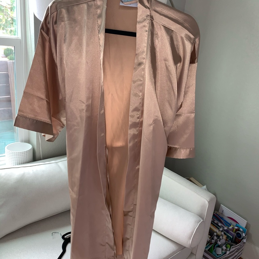 Tan Silk Robe Unworn - Picture 2 of 3